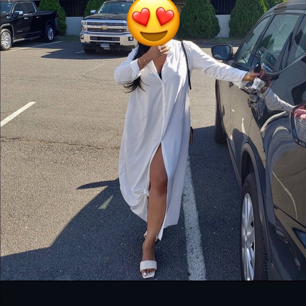 White maxi shirt dress